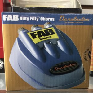 FAB Danelectro D5 Nifty Fifty Chorus