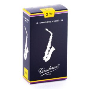 Vandoren Alto Sax Traditional Reeds Strength #2.5